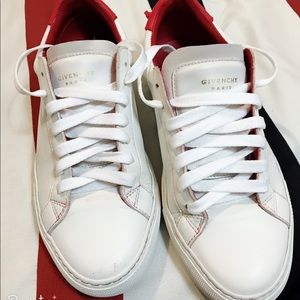 Givenchy sneaker